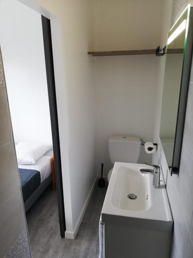 Le Breton Hotel Basse-Indre Ngoại thất bức ảnh